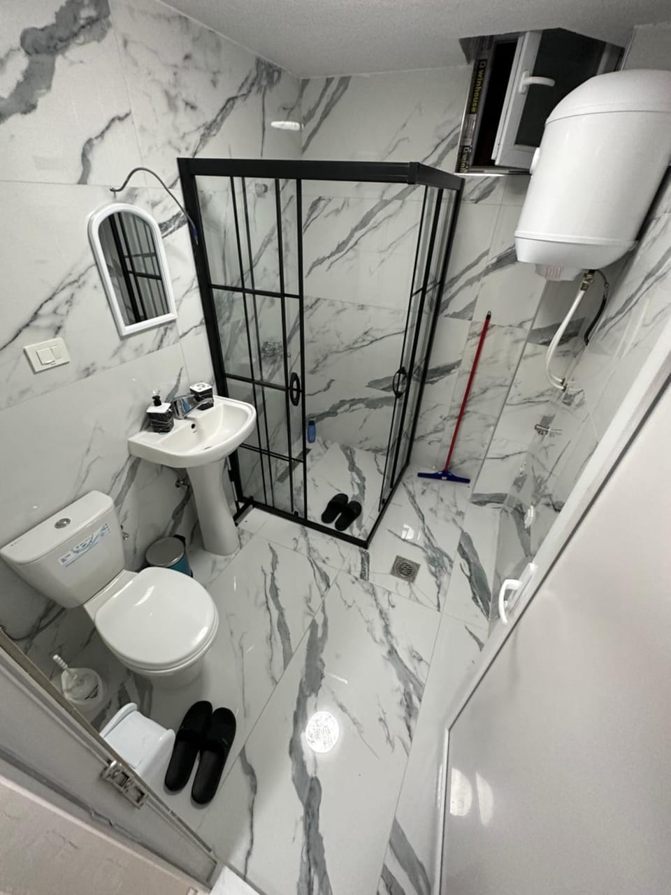 Toilet, Bathroom
