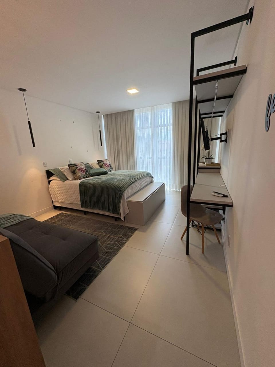 Living room, Photo of the whole room, Bedroom