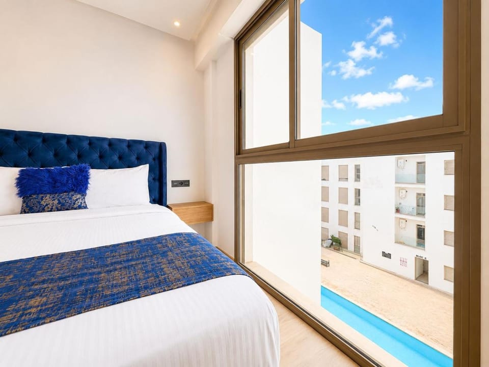 Bed, View (from property/room), Photo of the whole room, Bedroom, Pool view