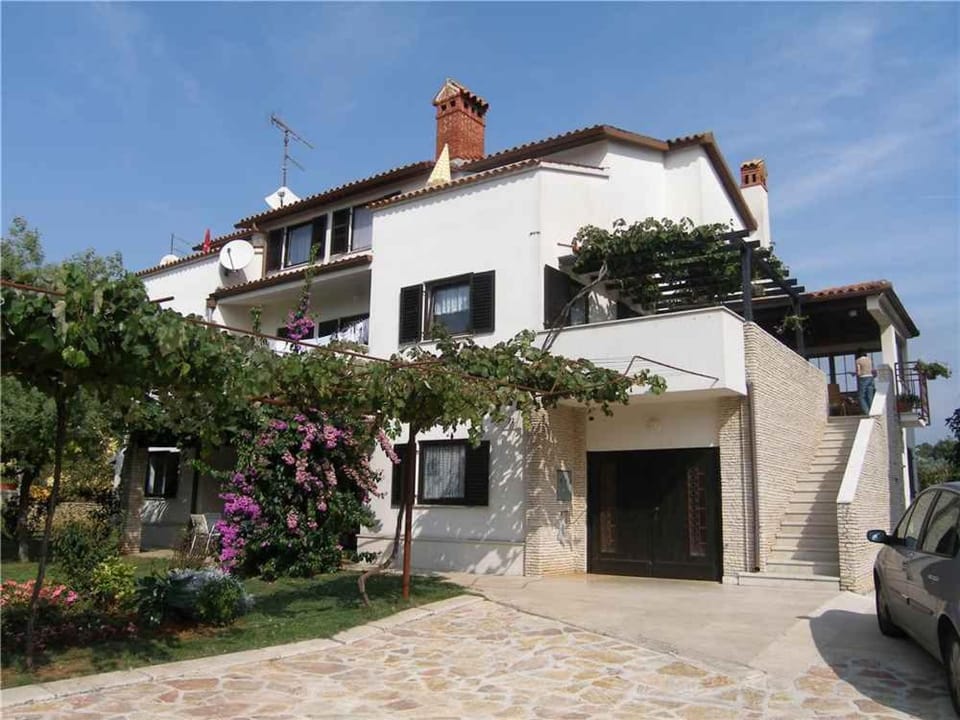 Property building, Summer