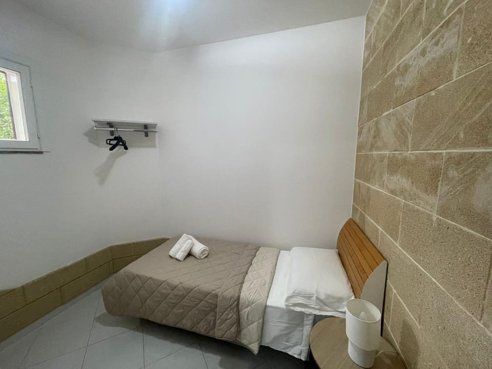 Casa Rosa by OtrantoStays, Terrazza e Vista Mare Apartment in Santa Cesarea Terme