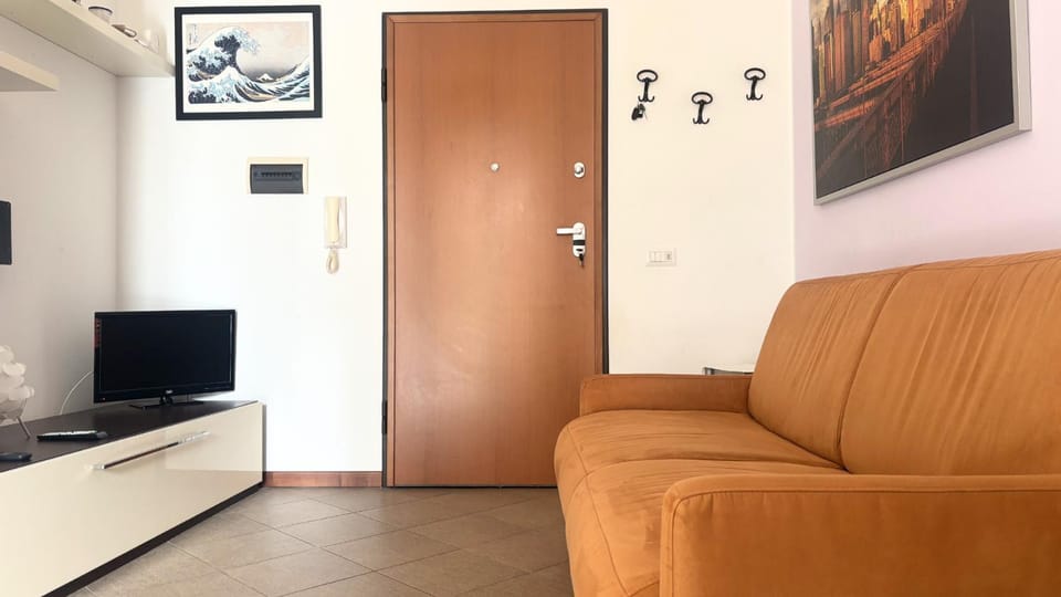 PP08 - Porto Potenza, bilocale con giardino a 100mt dal mare Apartment in Marche