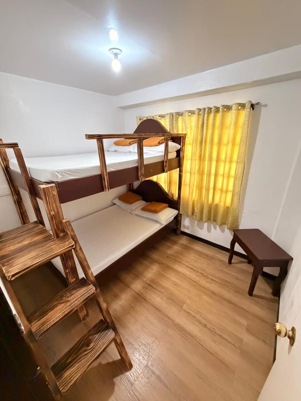 Our Lady of Lourdes Garden and Family Guest House Apartment in Baguio