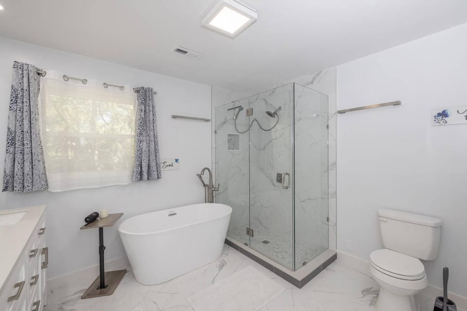 Huntersville Comfy Oasis House in Huntersville