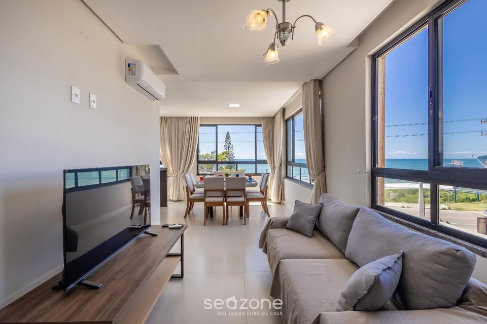 TV and multimedia, Living room, Dining area