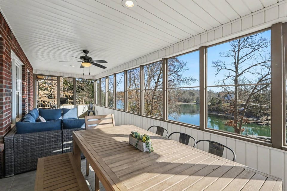 Fireside Retreat on Lake Norman House in Lake Norman