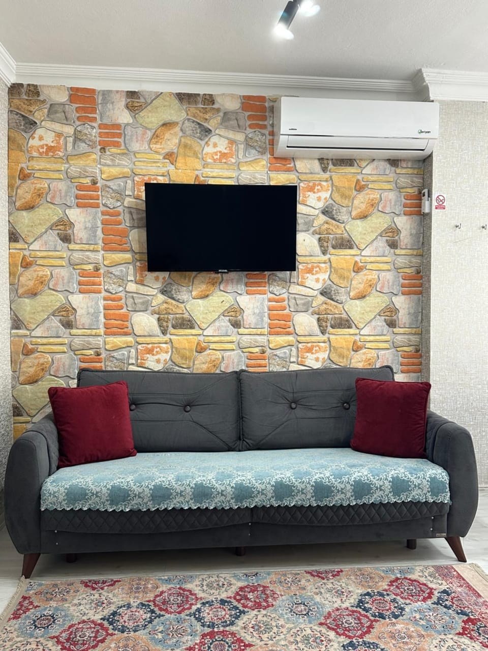 TV and multimedia, Living room, Seating area
