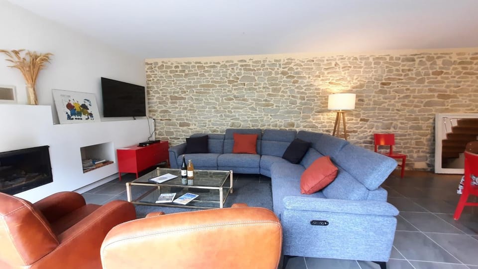 Property building, Living room