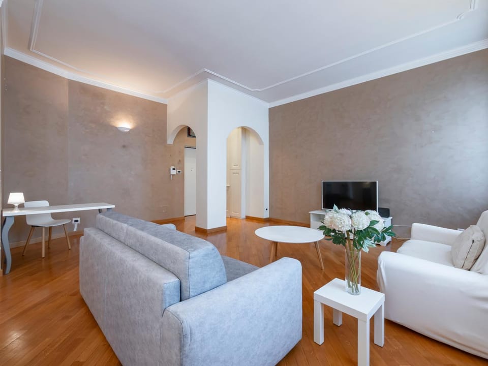 Cozy Shiny Apartment Buenos Aires Apartment in Milan