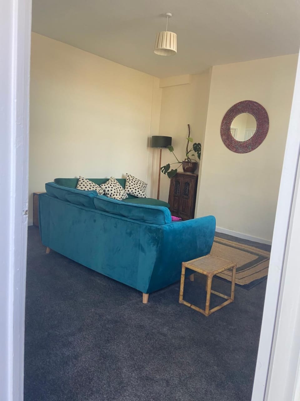 Cosy Town Centre House near M6 & park & parking House in Stafford