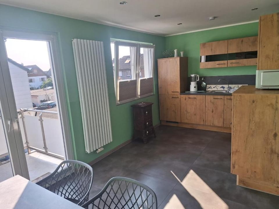 Balcony/Terrace, Dining area, kitchen
