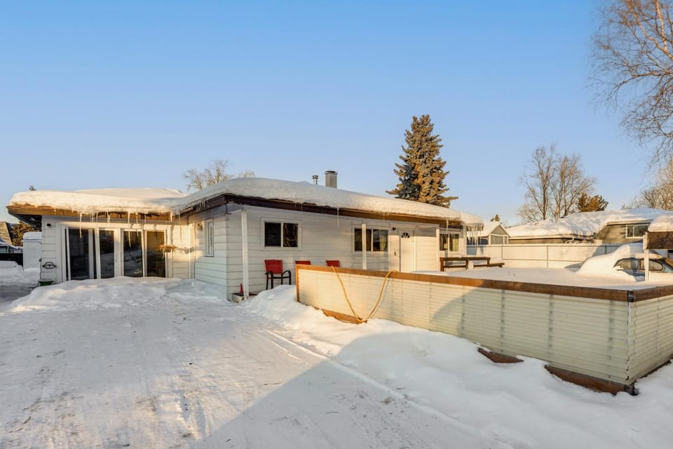 Walkable Adventure Base in Midtown Anchorage House in Anchorage