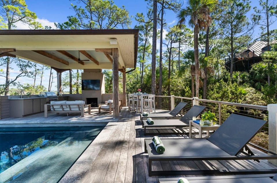39 Salt Cedar House in Kiawah Island