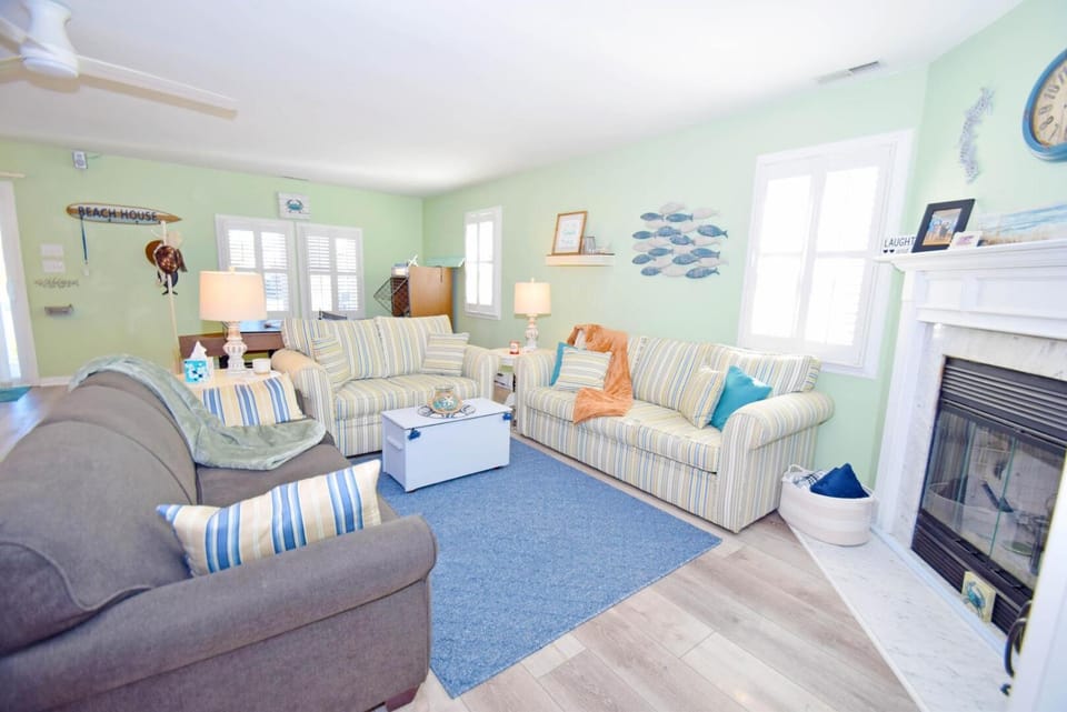 Montego Bay-Colonial Drive 13339 home House in Ocean City