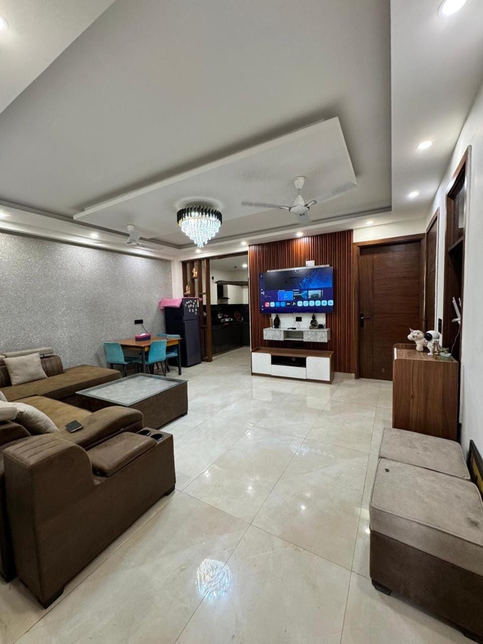 3BHK Independent Floor Apartment in New Delhi