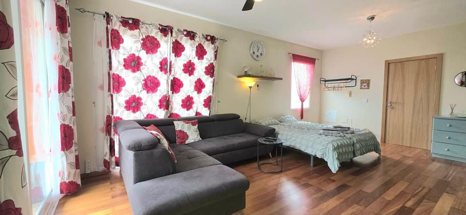 Oceanview room Bed and Breakfast in Madeira District