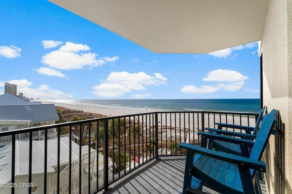 Patio, Natural landscape, View (from property/room), Balcony/Terrace, Beach, Sea view