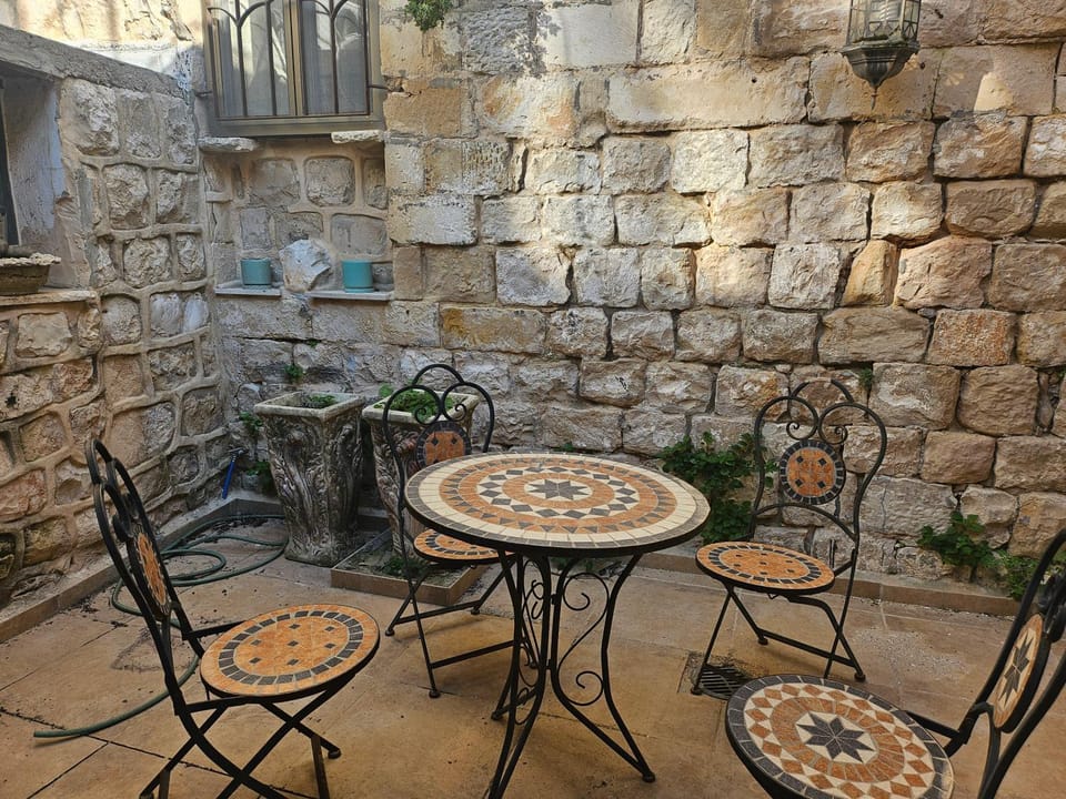בית האומן Apartment in North District