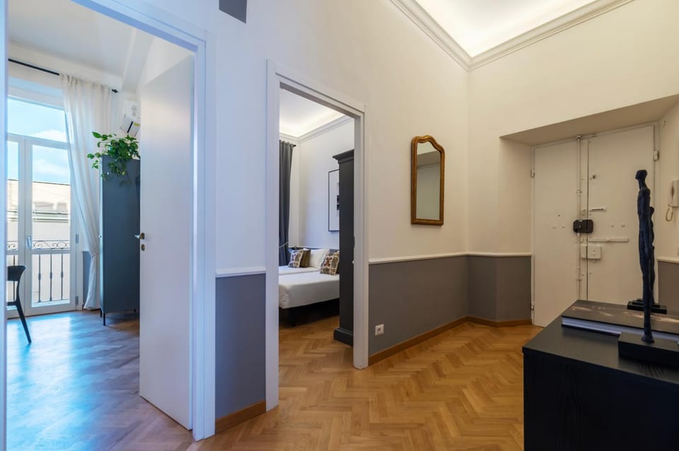 Castro Pretorio 25 - FHTR Apartment in Rome