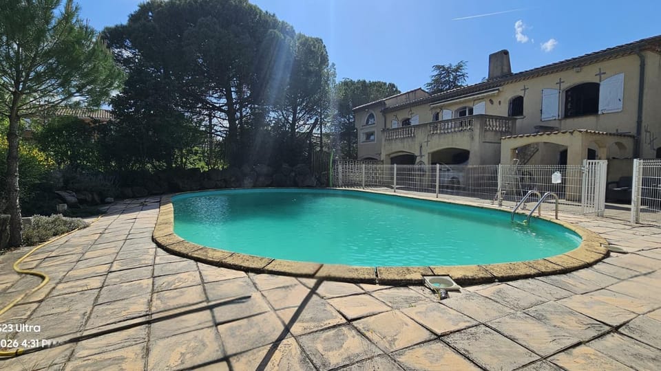 Day, Natural landscape, Pool view, Swimming pool