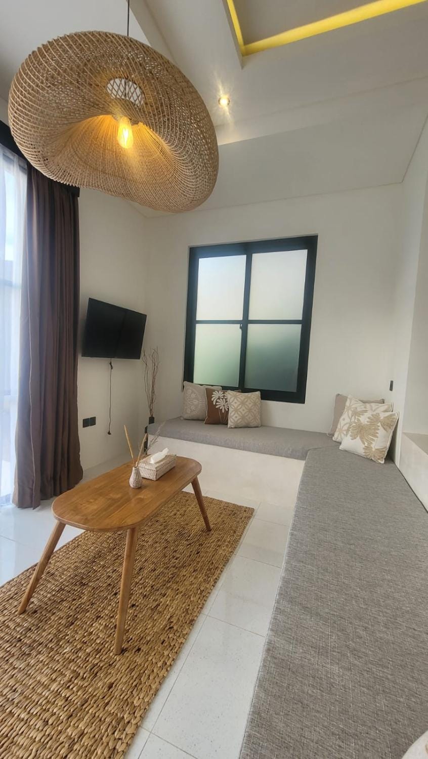Communal lounge/ TV room, Living room, Seating area