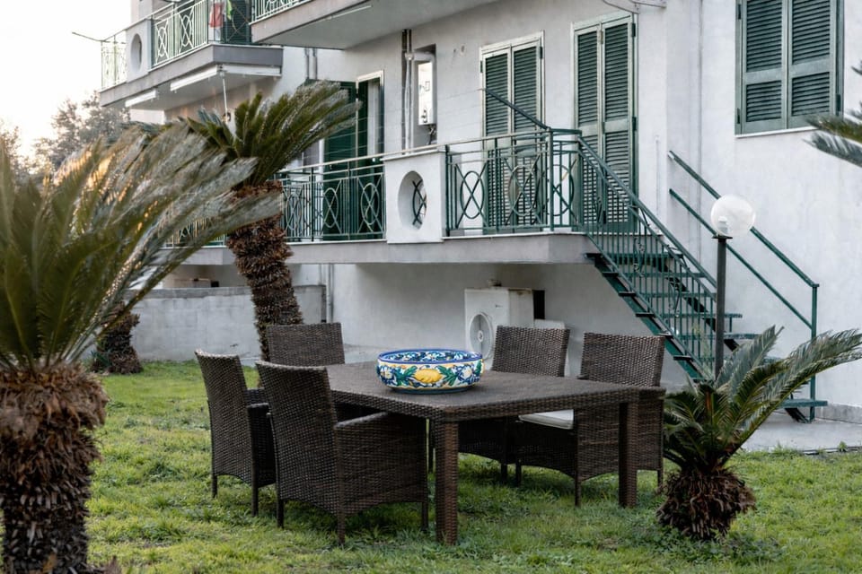 Patio, Garden, Garden view