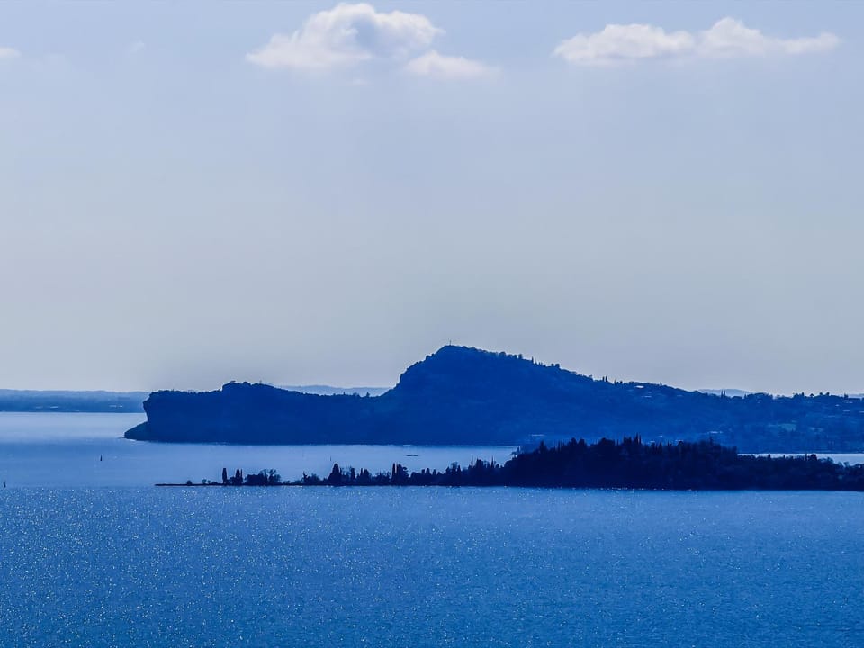 Day, Natural landscape, Lake view, Mountain view
