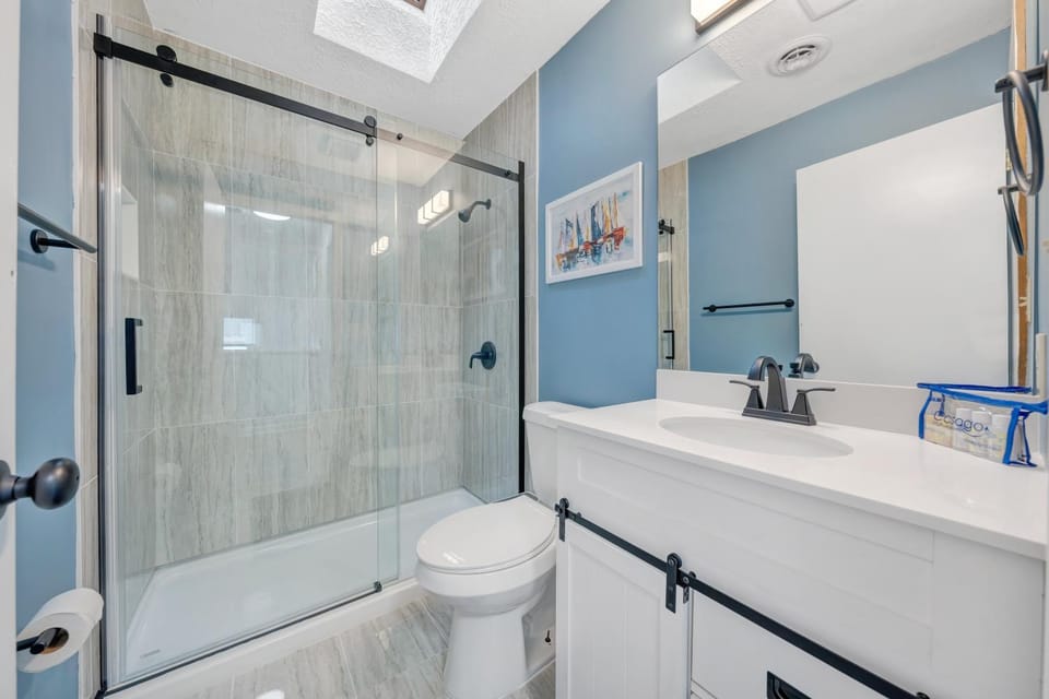Bathroom, Bath