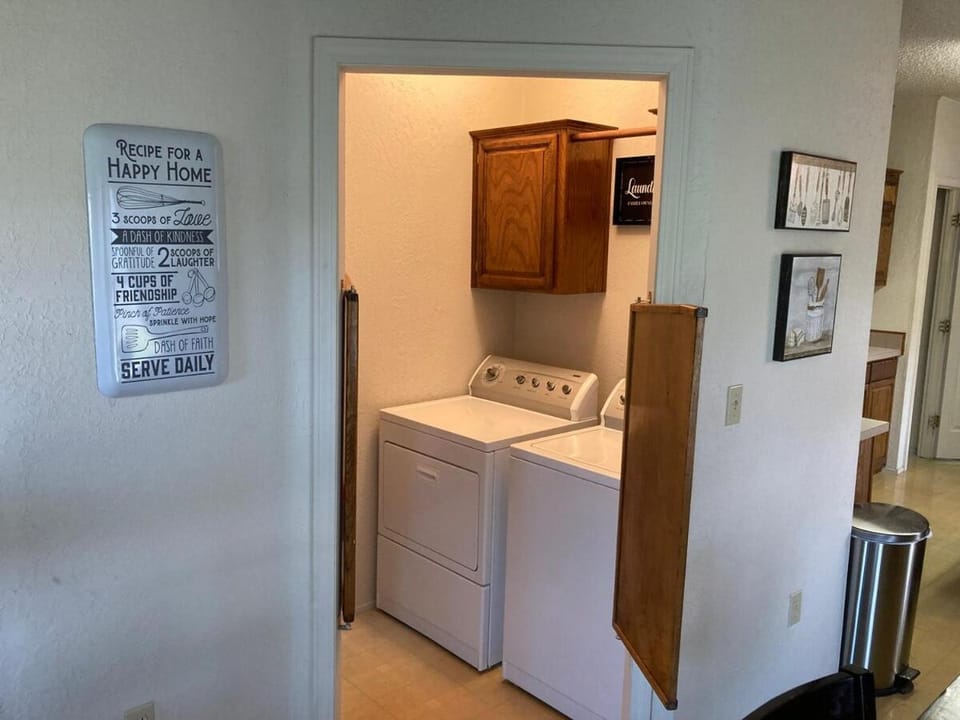 High Plains Hideout 3 bedrooms 2 Baths House in Kansas
