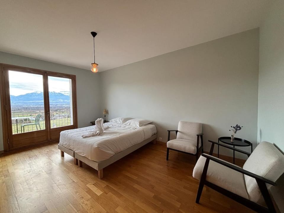 Chez Marie Jo Mountain View 4 Bedrooms Cozy Apartment in Haute-Savoie