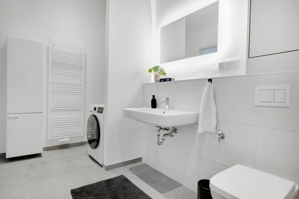 Bathroom, towels, washing machine, dryer