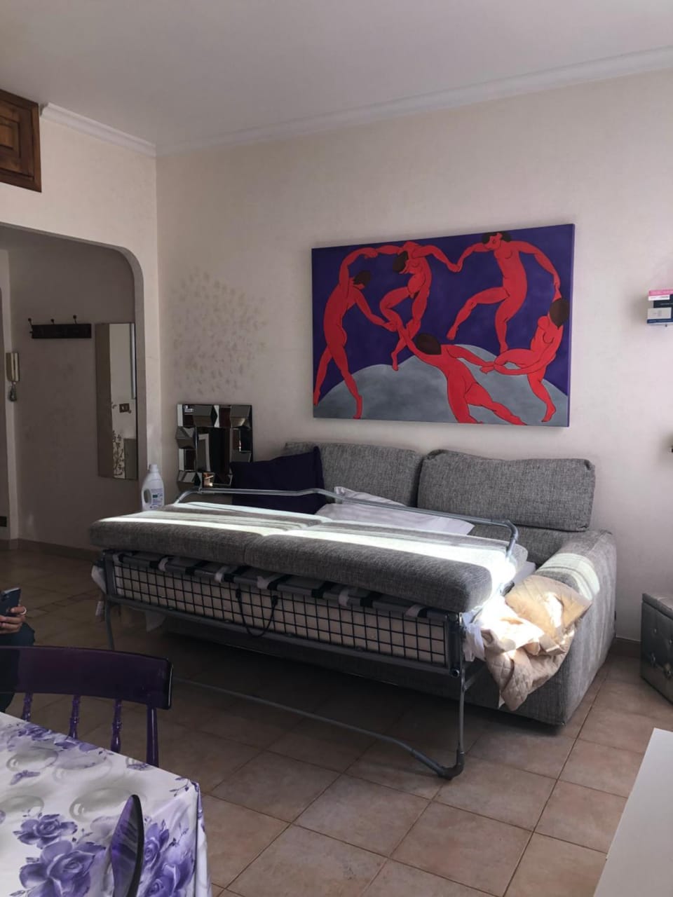 Bed, Living room