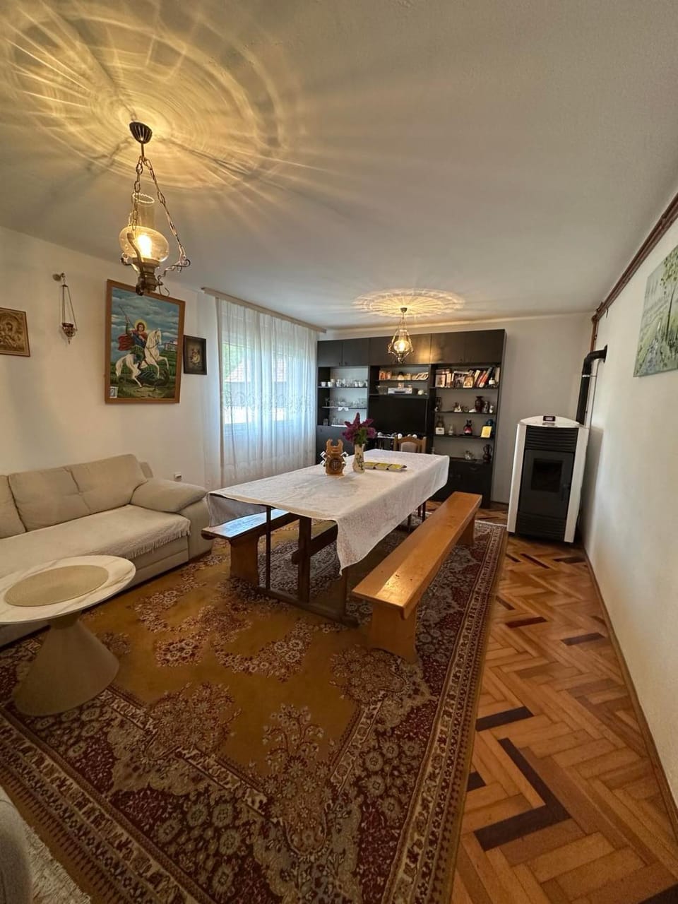 Living room, Dining area