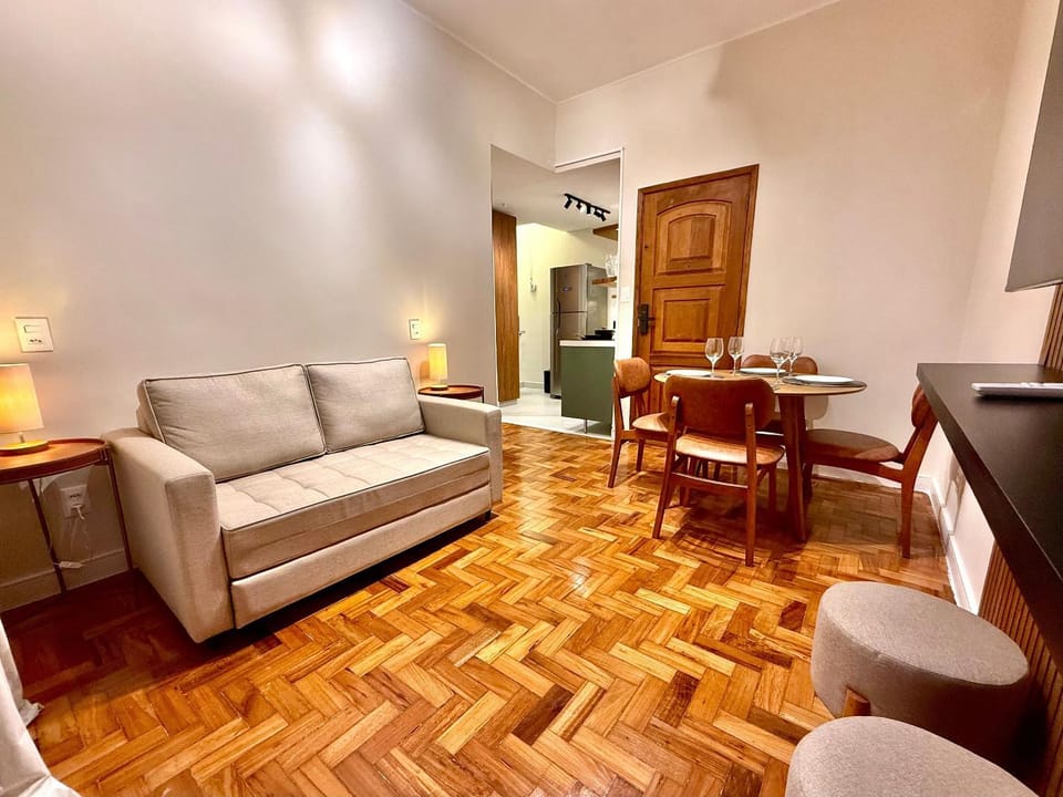 2 minutos da praia + recepção 24h - Leblon Apartment in Rio de Janeiro