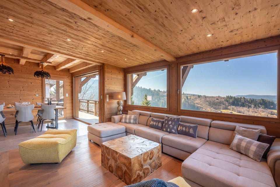 Natural landscape, Living room, Seating area, Mountain view