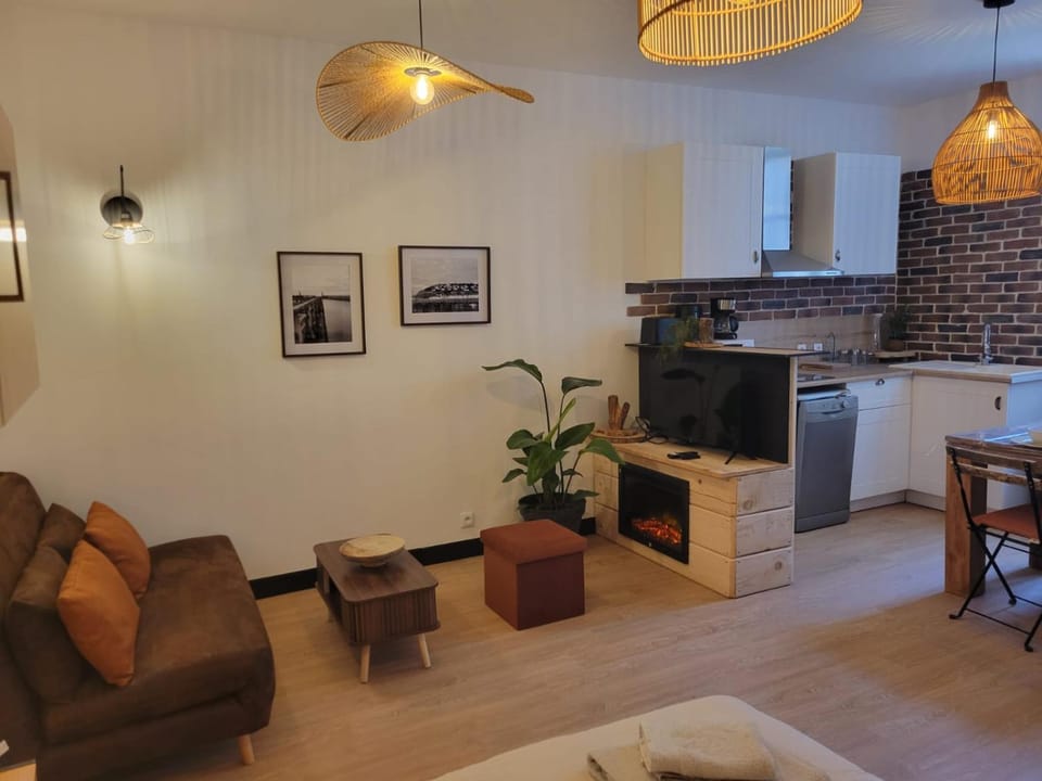 studio Anémos Apartment in Normandy