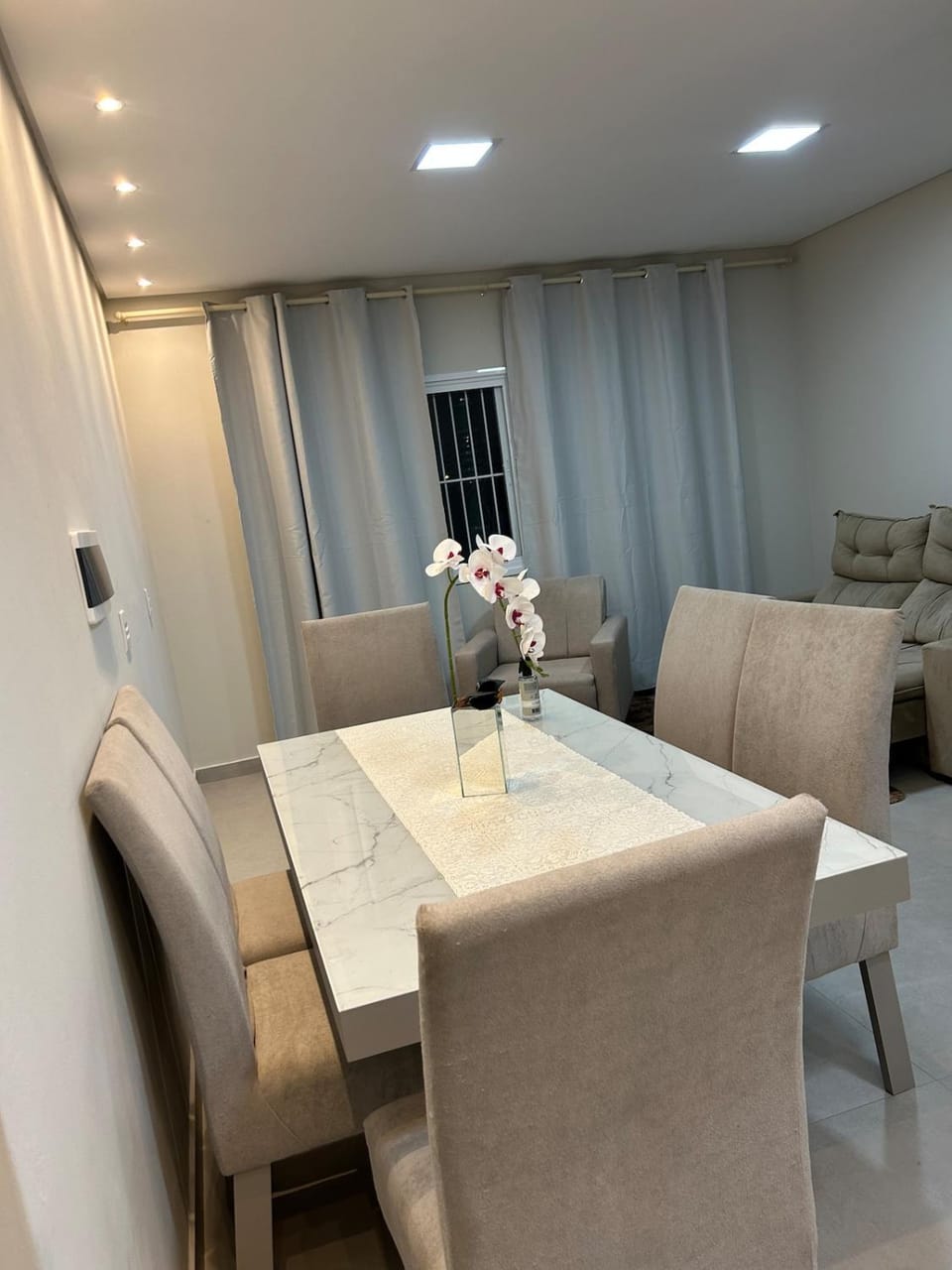 Sobrado Aconchegante com suíte e banheira Apartment in State of Rio Grande do Sul