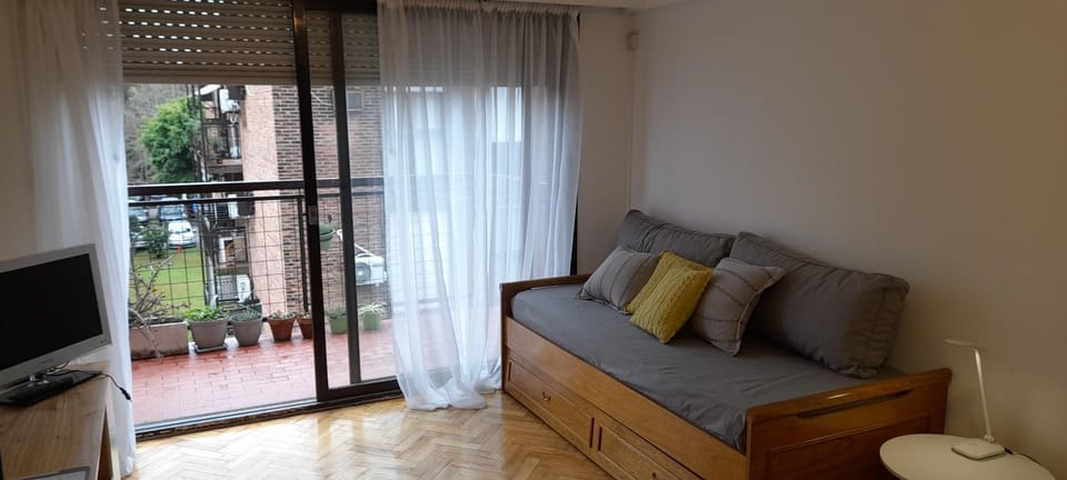 Living room, Garden view