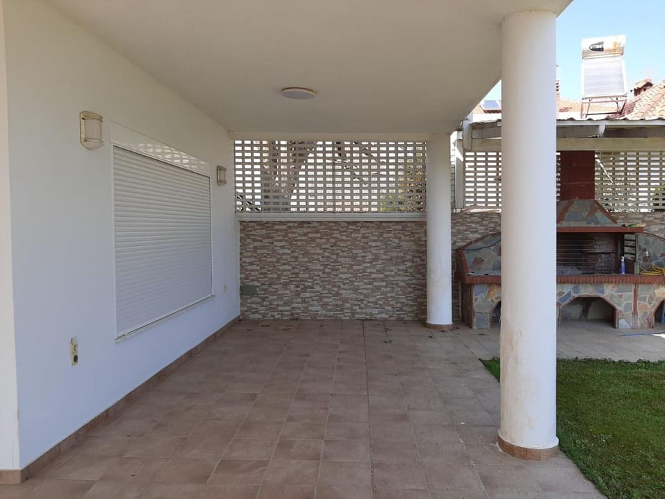 BBQ facilities, BBQ facilities