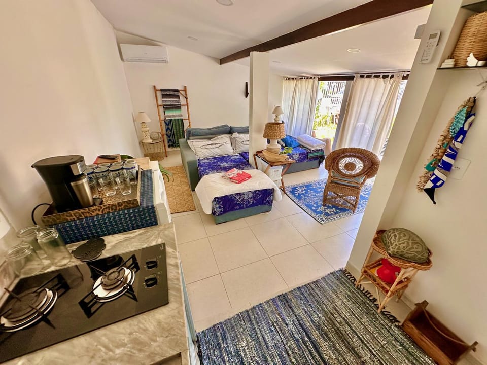 Bed, TV and multimedia, Coffee/tea facilities, Bedroom, stove, air conditioner