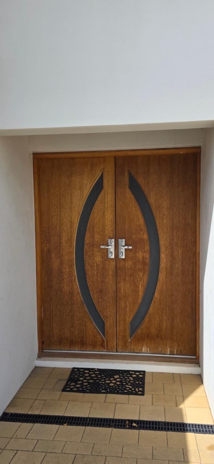 Property building, wardrobe