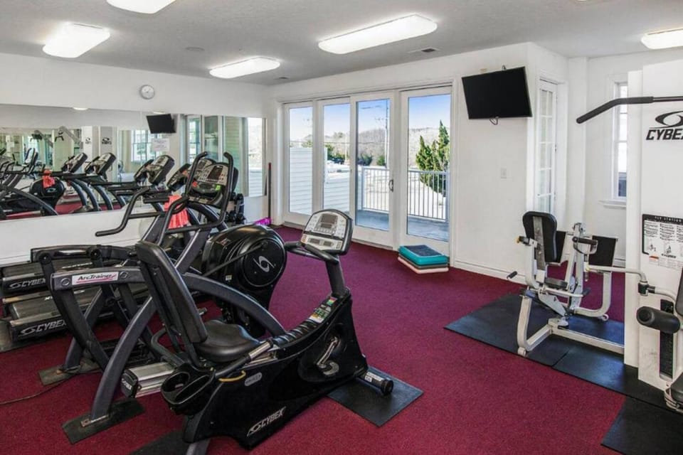Beachfront Penthouse! 4Bd/3Bth House in Sandbridge