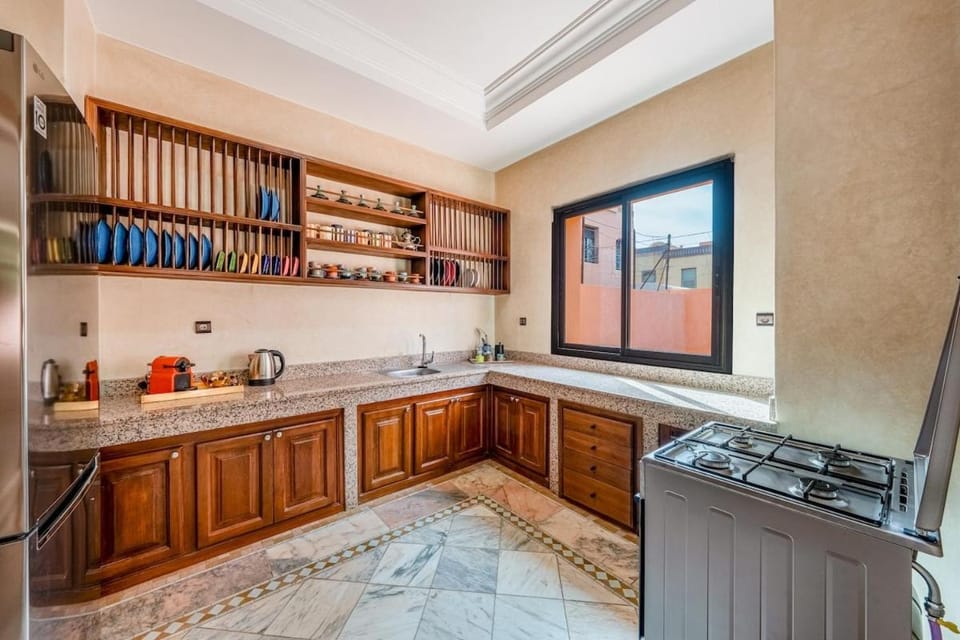 Villa with Heated Pool 5min Medina 8min Airport Villa in Marrakesh