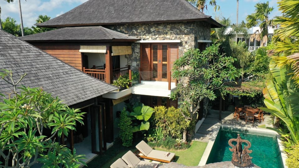 BBQ facilities, Balcony/Terrace, Garden view, Pool view