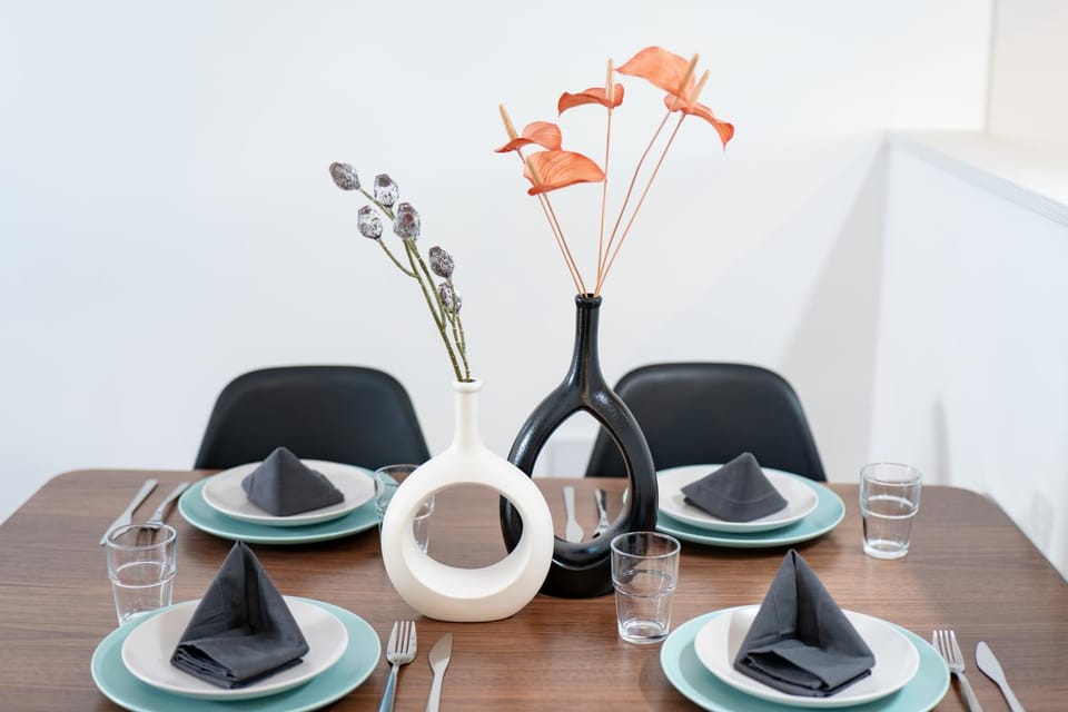 Decorative detail, Dining area
