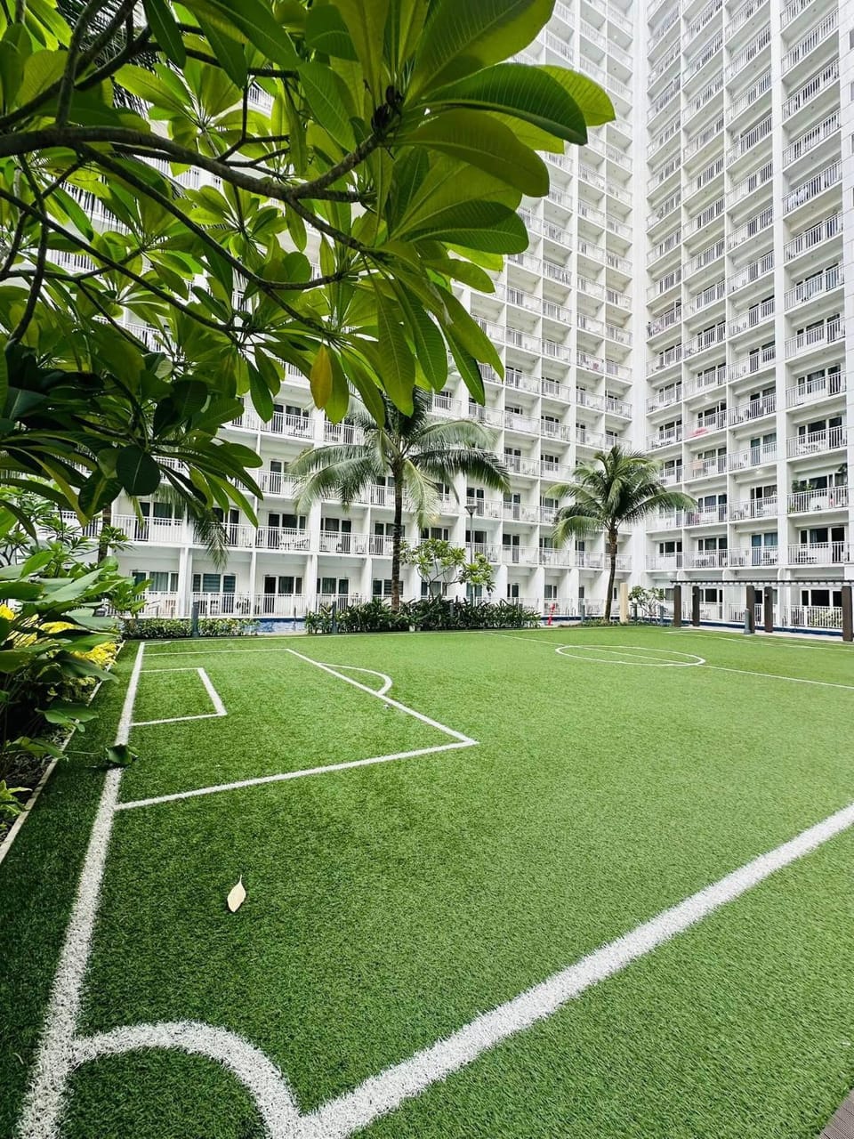 Tennis court