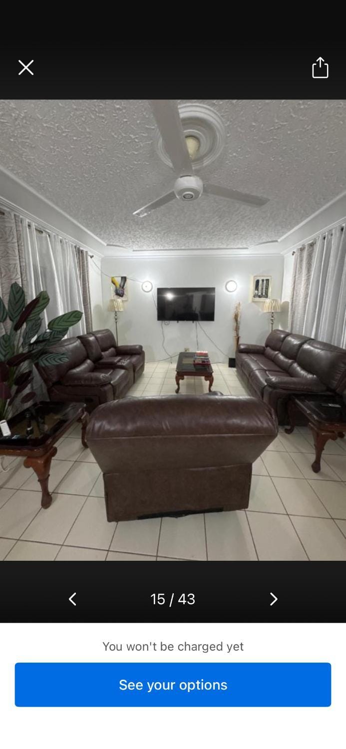 Communal lounge/ TV room, TV and multimedia, Living room, Seating area