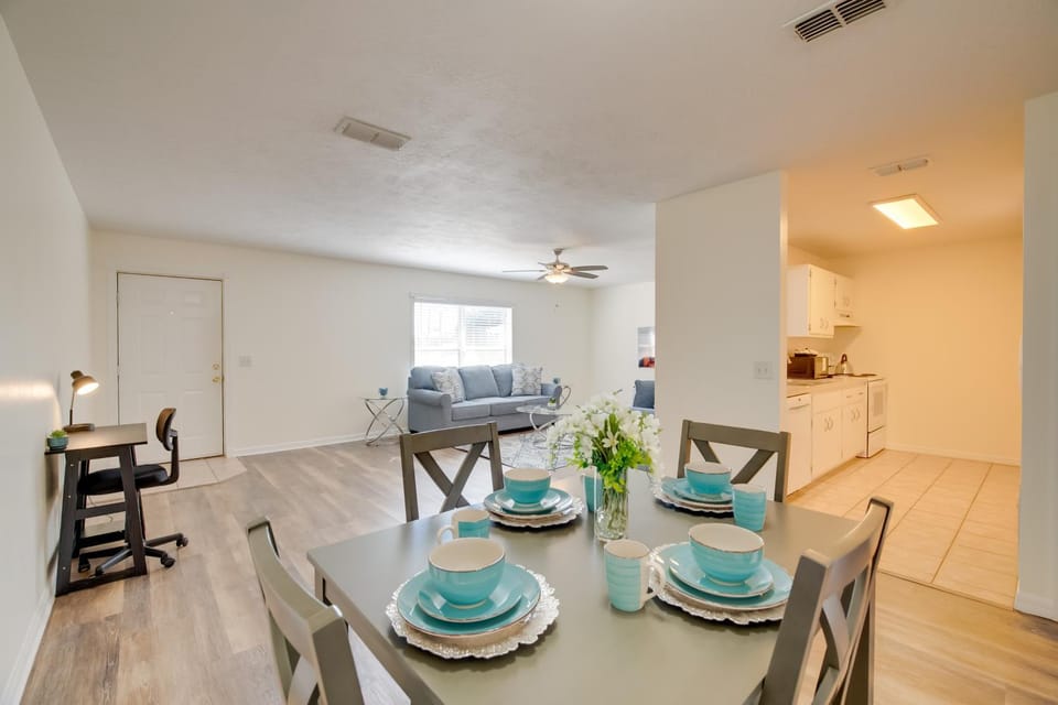 Crystal River Retreat Near Three Sisters Springs House in Crystal River
