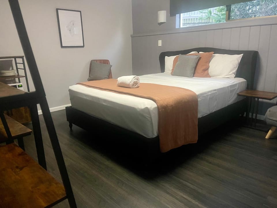Glenlyon Lodge - Gladstone Motel in Gladstone