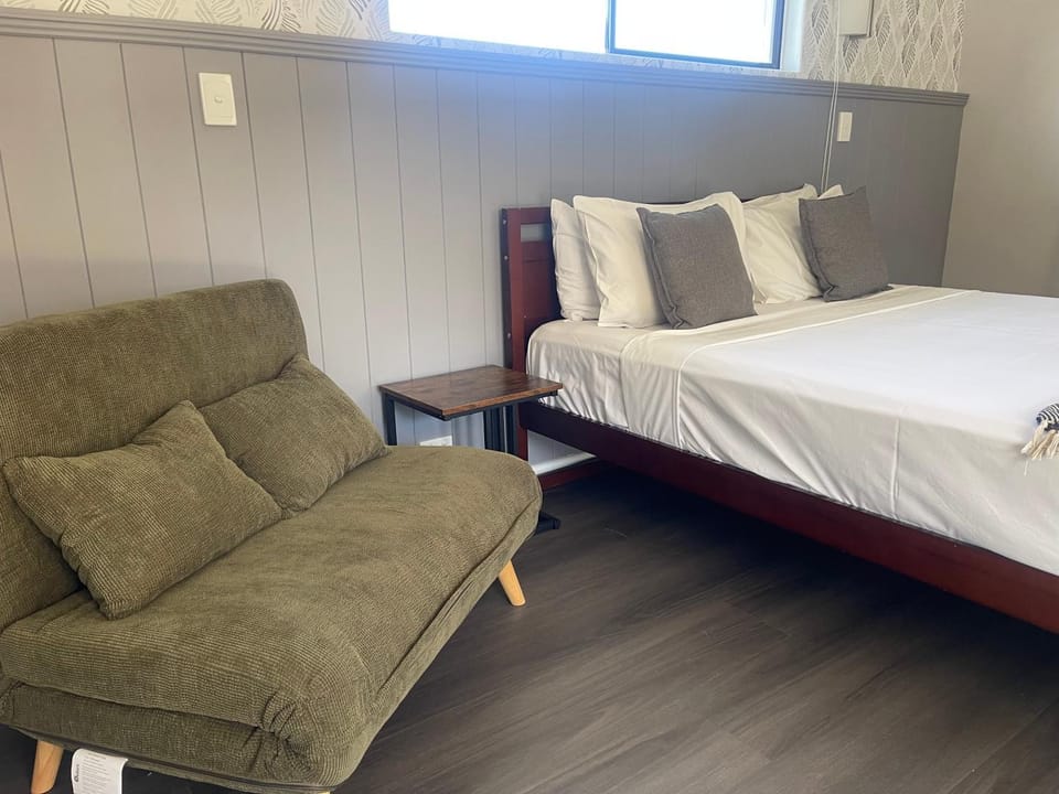 Glenlyon Lodge - Gladstone Motel in Gladstone
